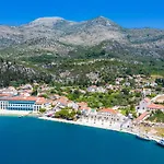 Ro-ma Villa Slano